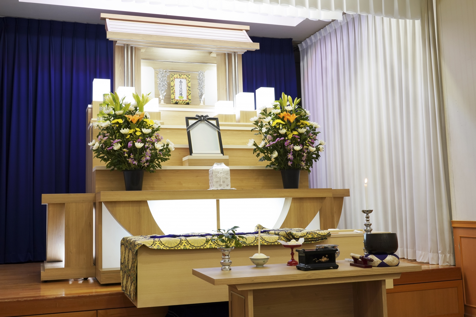 家族葬とは？おすすめのケースや参列者の範囲、注意点について